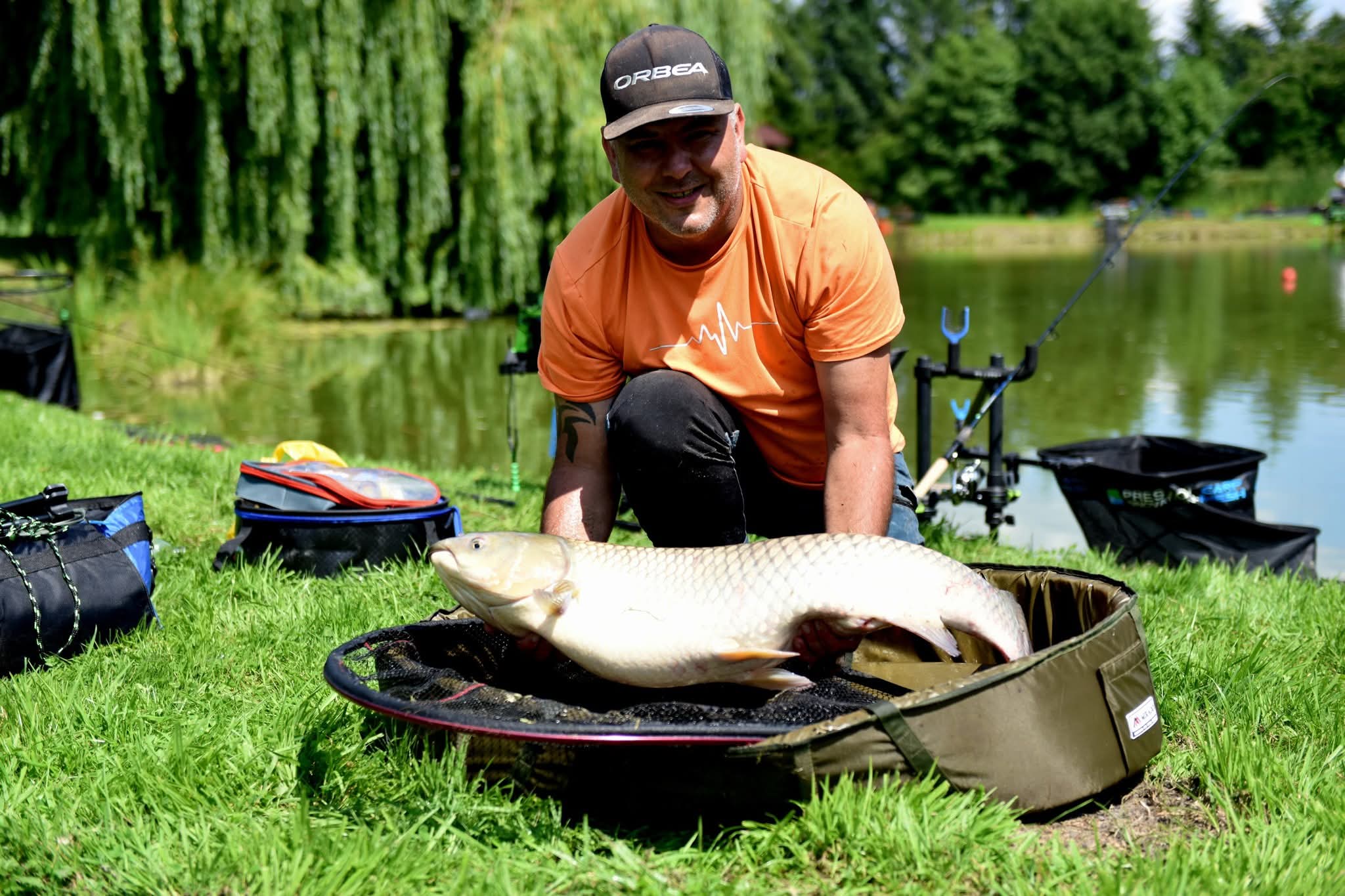 Sezon 2025 WhatsApp 55